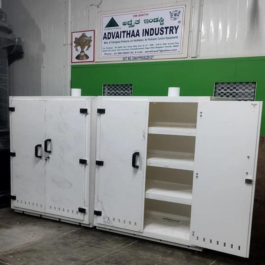 Plastic Four-Layer Rack