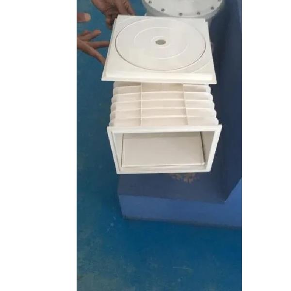 Plastic Pool Cleaning Skimmer