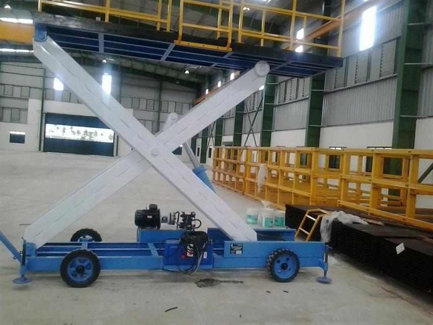 Polished Hydraulic Industrial Platforms