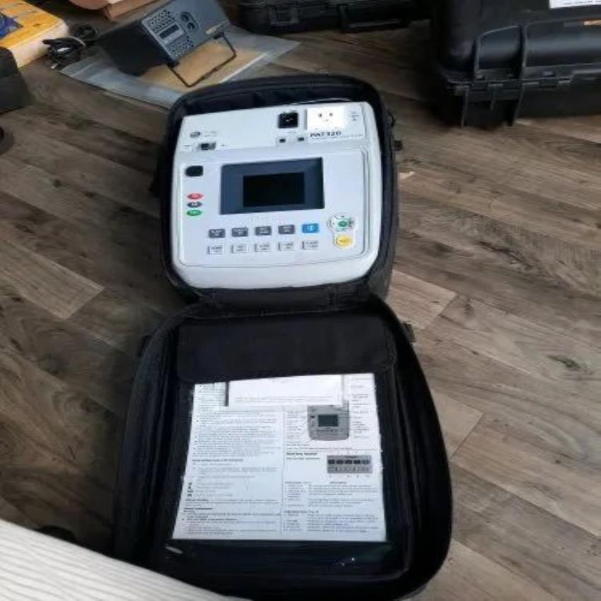 PAT 320 Portable Appliance Tester