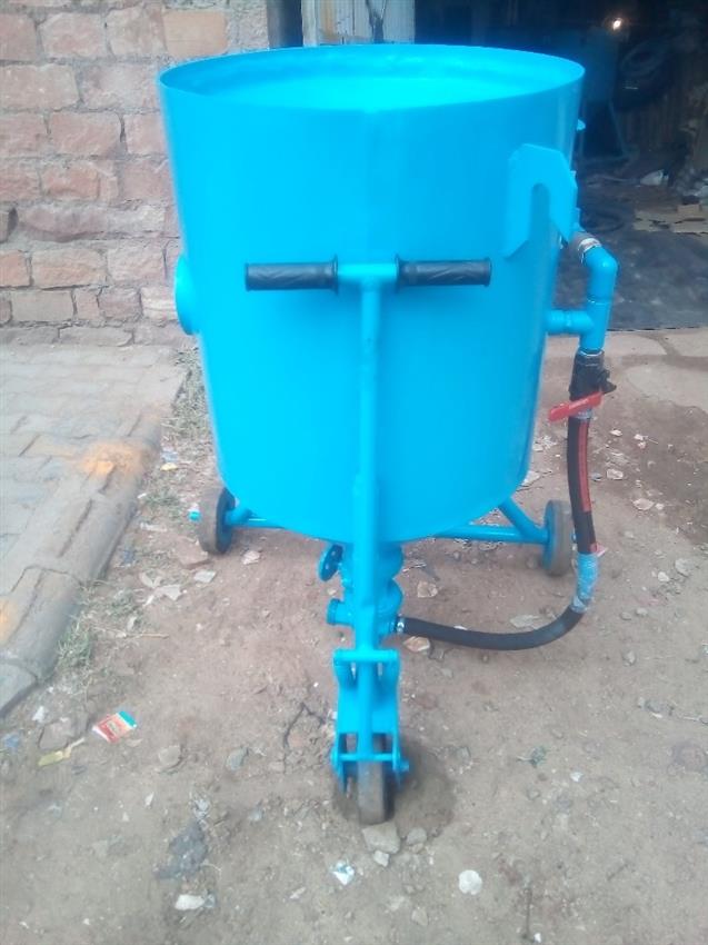 Portable Blasting Equipment