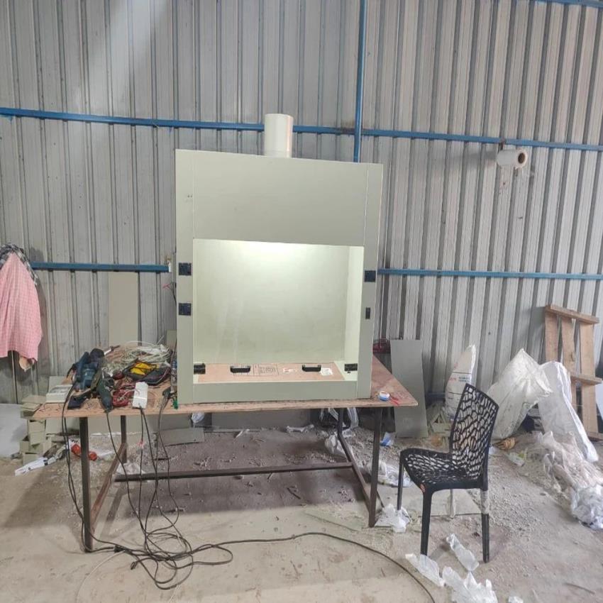 PP Fume Hood PIA-007