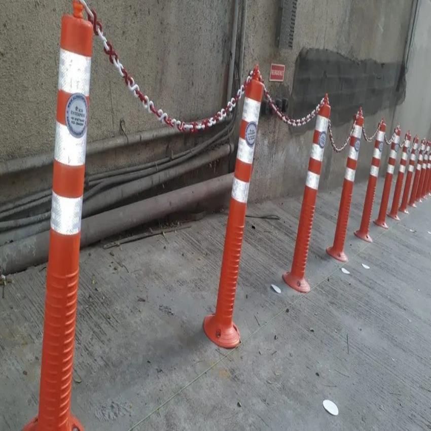 PU Traffic Spring Post