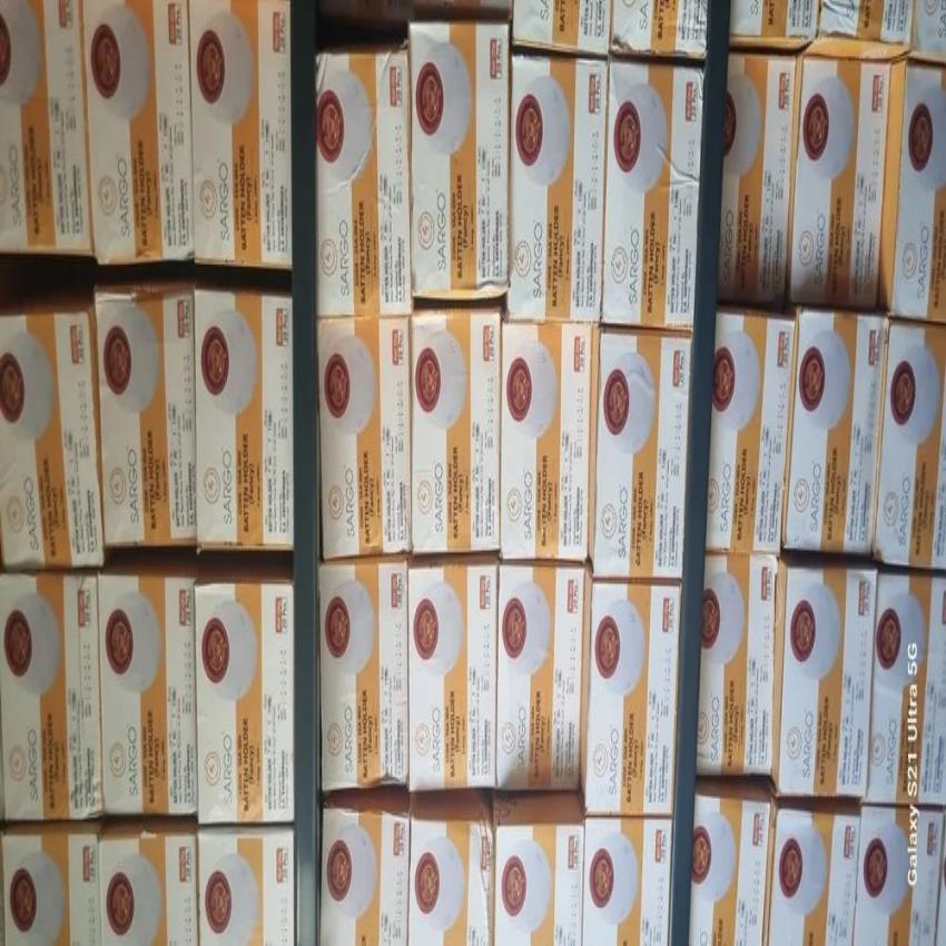 PVC B22 Fancy Batten Holder