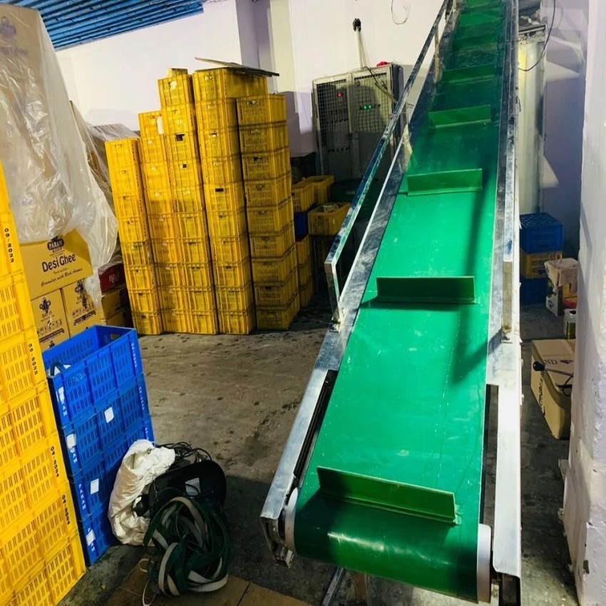 PVC Cleated Conveyor Machine, 3mm Thickness