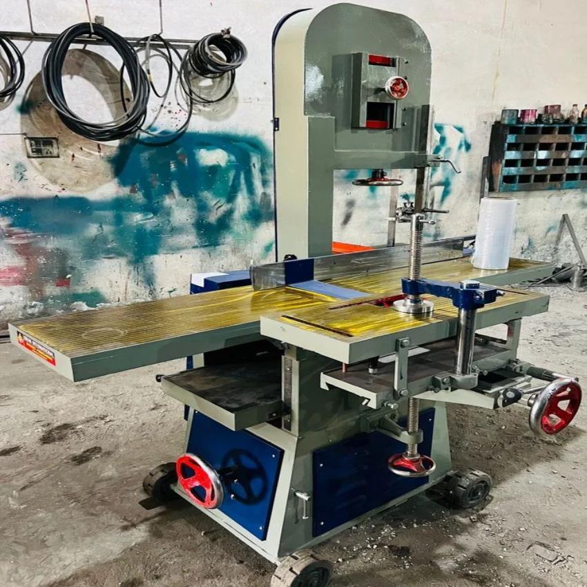 Randa Attached Bandsaw Machine