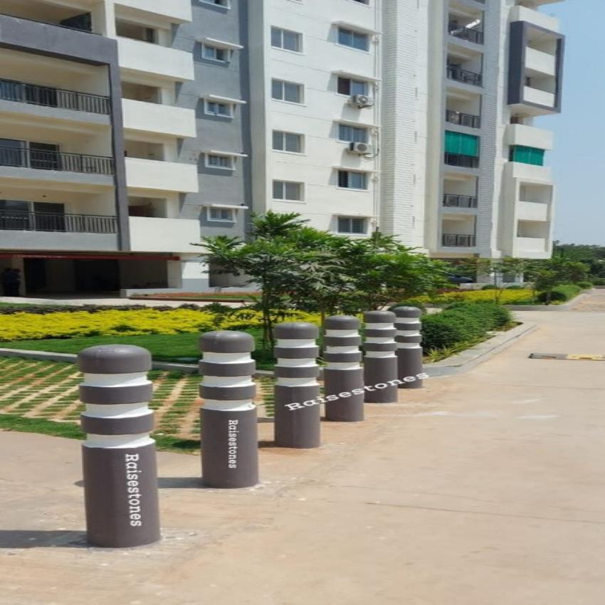 RCC Precast Footpath Bollard (3ft Height)