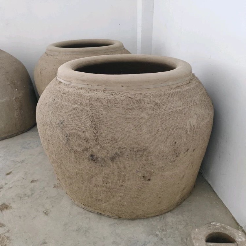 Restaurant Clay Tandoor Pot