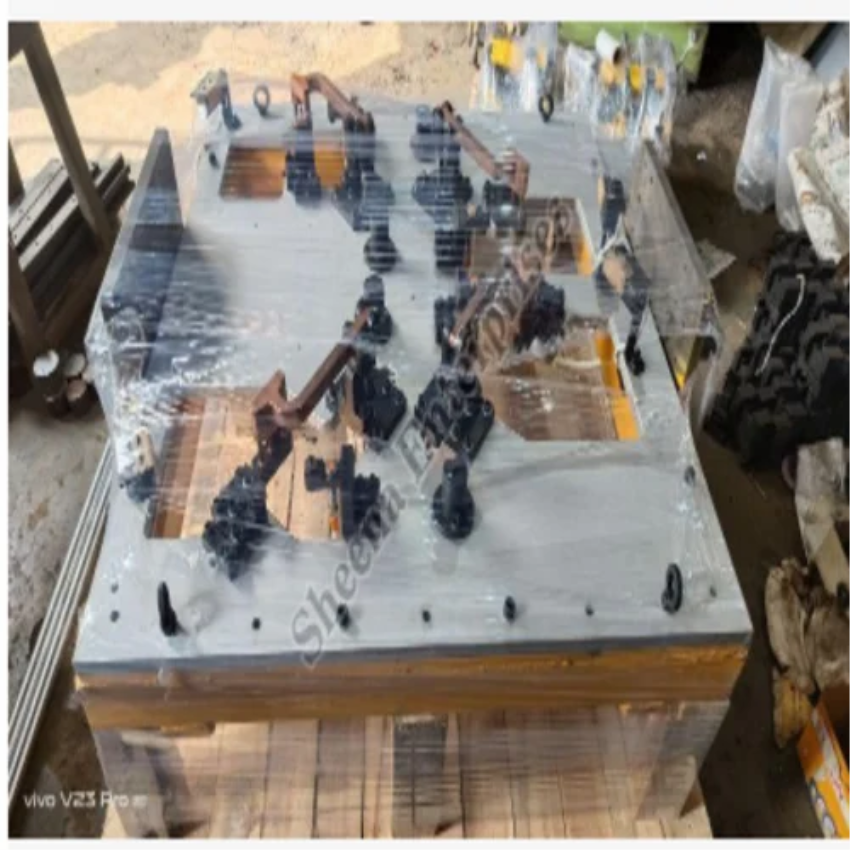 Robotic Weld Fixture