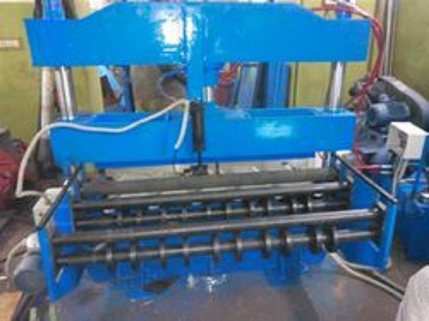 Metal Roofing Sheet Fabricator