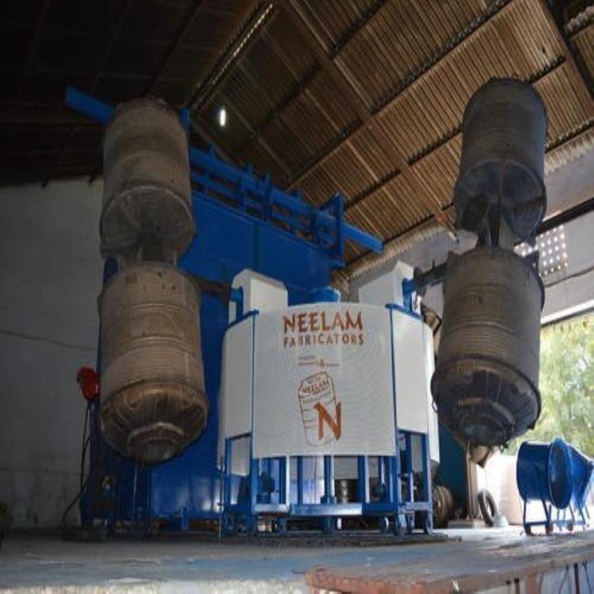 Rotational Moulding Tank Machine