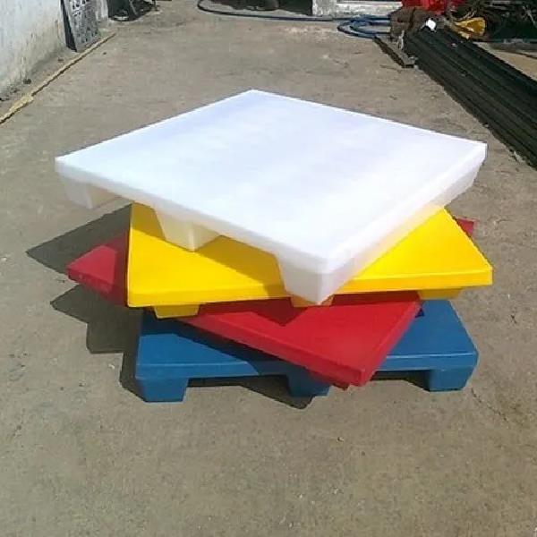 Plastic Roto Moulded Pallets