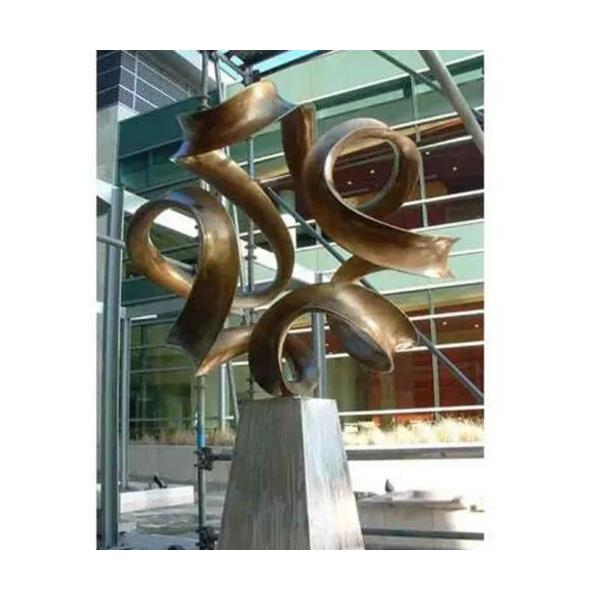 Brown Polished Mild Steel Fountain