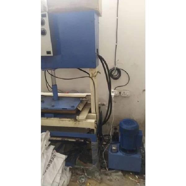 Scrubber Pad Packaging Machine