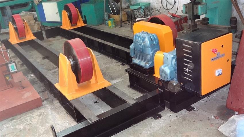 Self-Aligned Welding Rotation Equipment