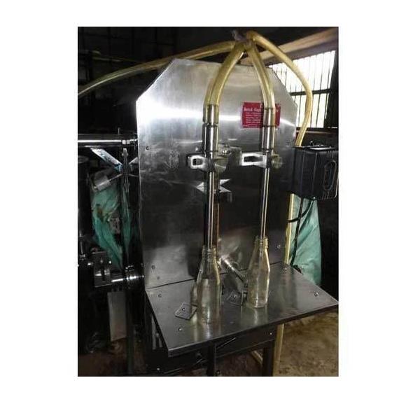 Semi Automatic Filling Capping Equipment