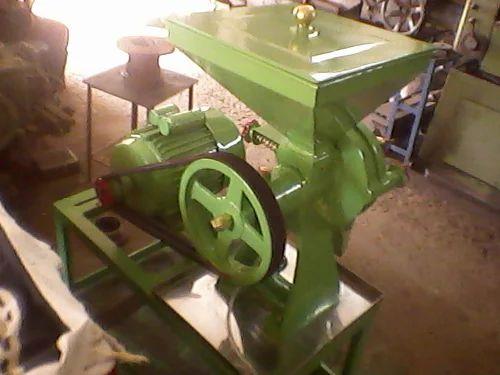 Semi-Automatic Wet Dal Machine