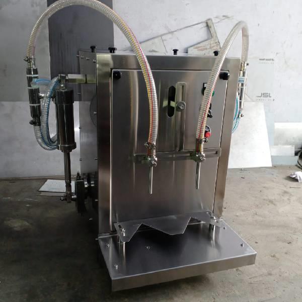 Semi Auto Liquid Filler
