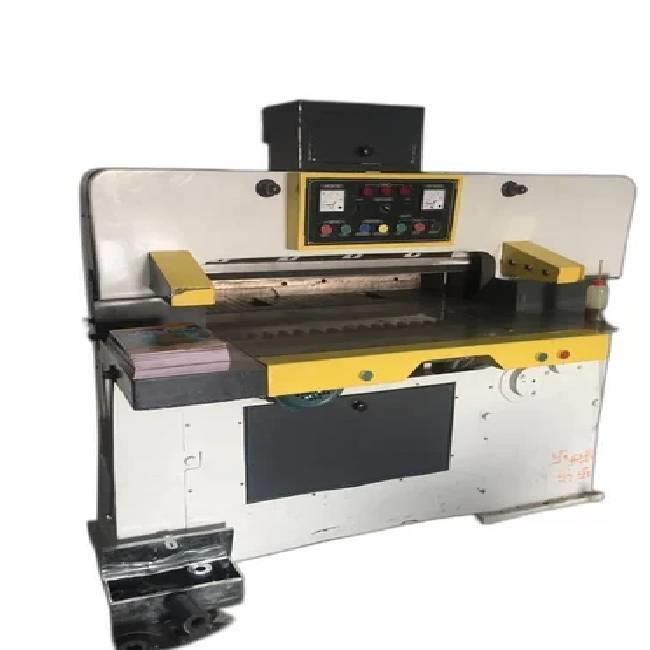 Notebook Paper Cutting Machine