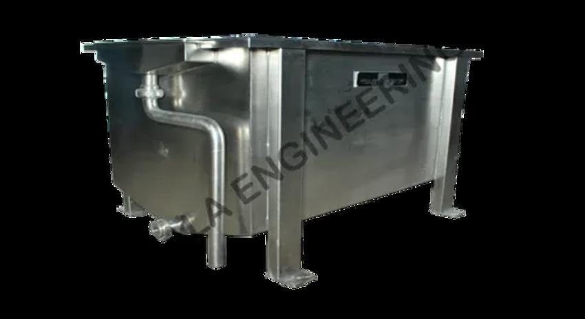 Semi-Automatic Stainless Steel Crate Washer