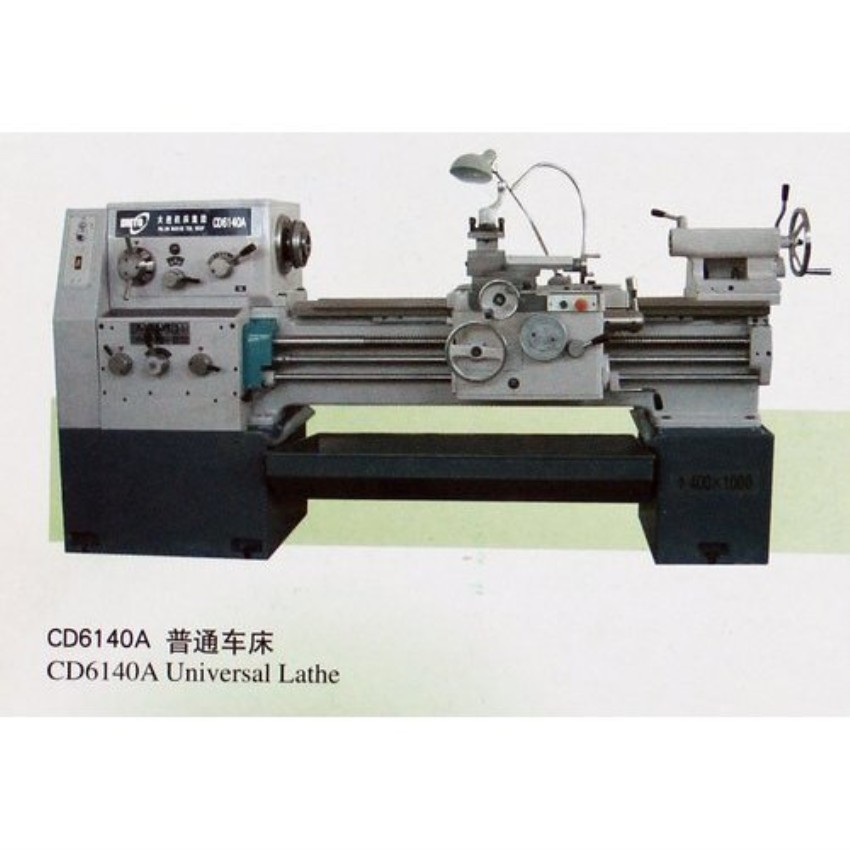 Semi-Automatic Universal Lathe Machine