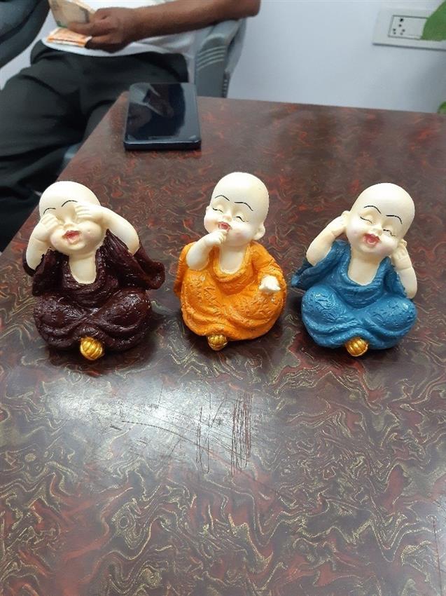 Multicolor Polyresin Baby Monks Statues, 4 Inch