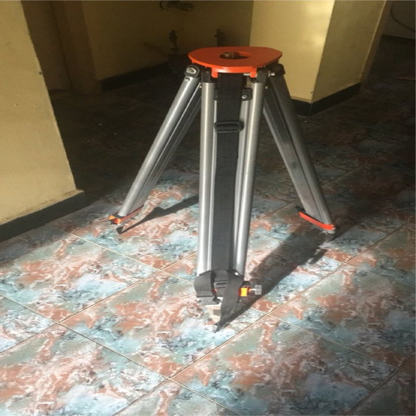 Silver Industrial Level Tripod