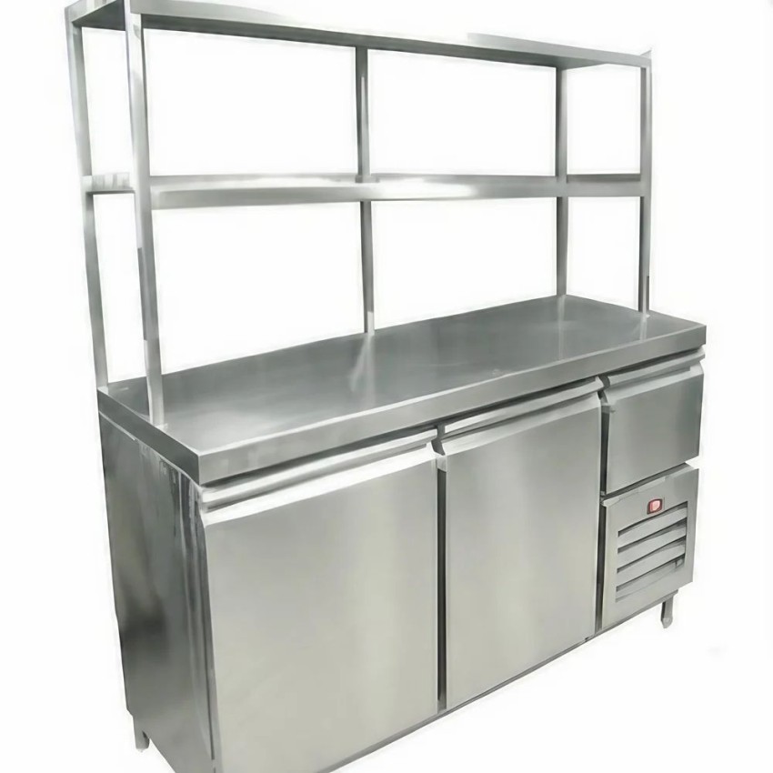 Polished Stainless Steel Bar Counter