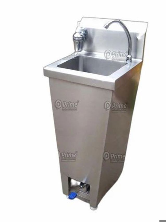 Silver Rectangular Kitchen Sink