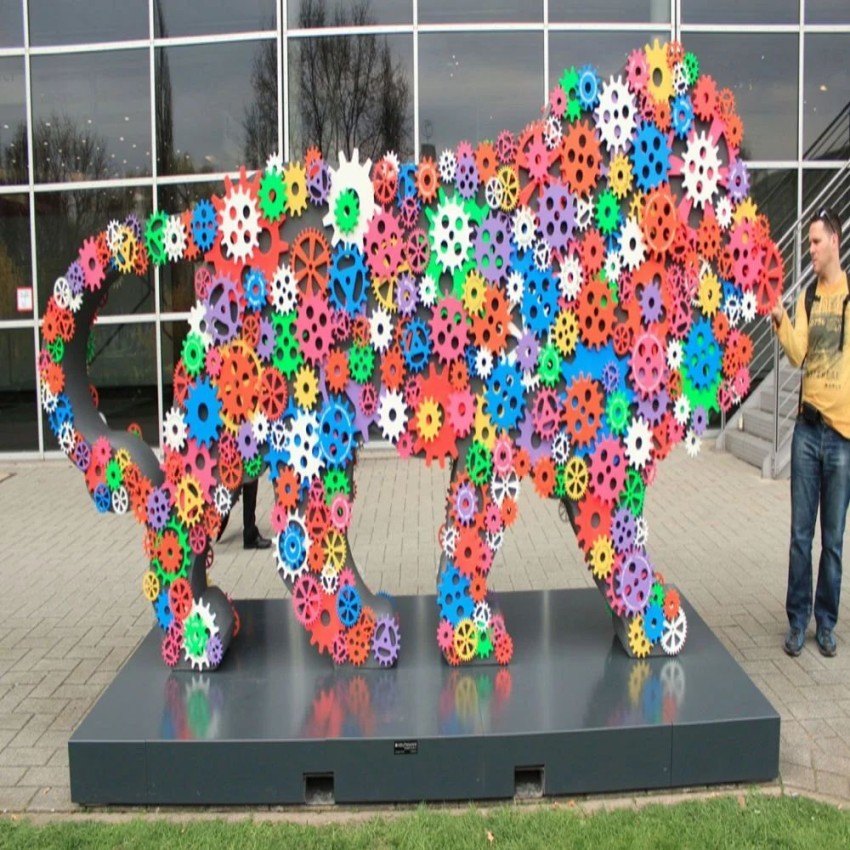 Silver Stainless Steel Garden Art, Exterior Decor