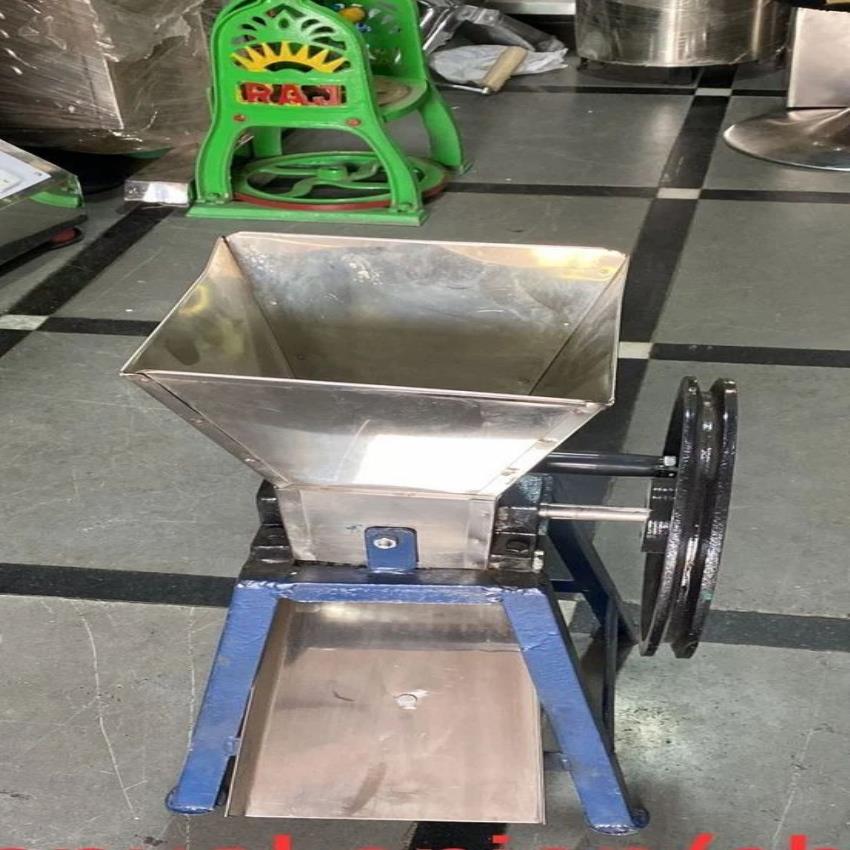 Silver SS Manual Chili Cutter