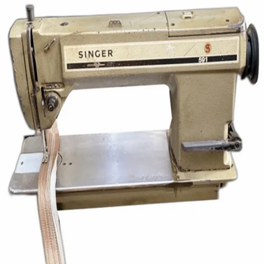 Singer 591 Fabric Stitching Machine