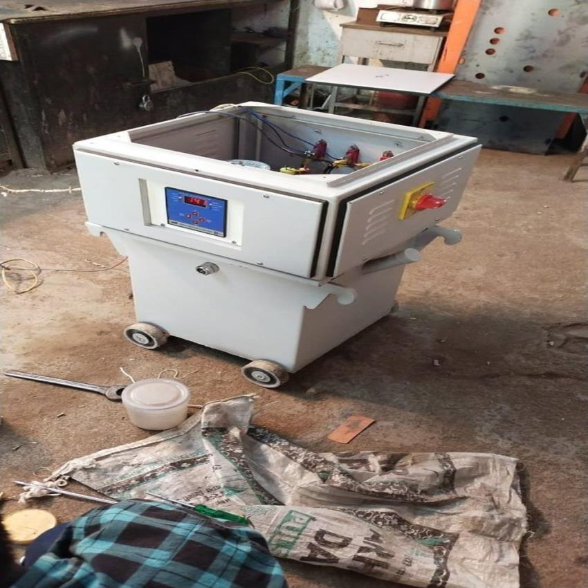 Single Variac Servo Stabilizer - Oil Cooled, Commercial