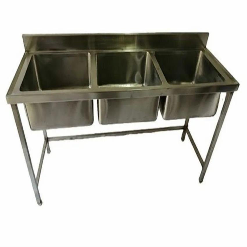 SKE Three Sink Station