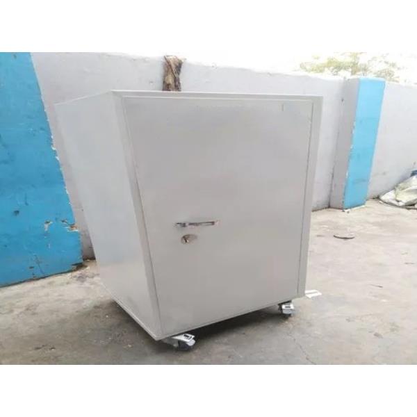 Laboratory Slide Storage Machine