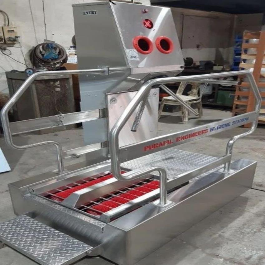 SS 304 Sole Cleaner with Sanitizer & Turnstile