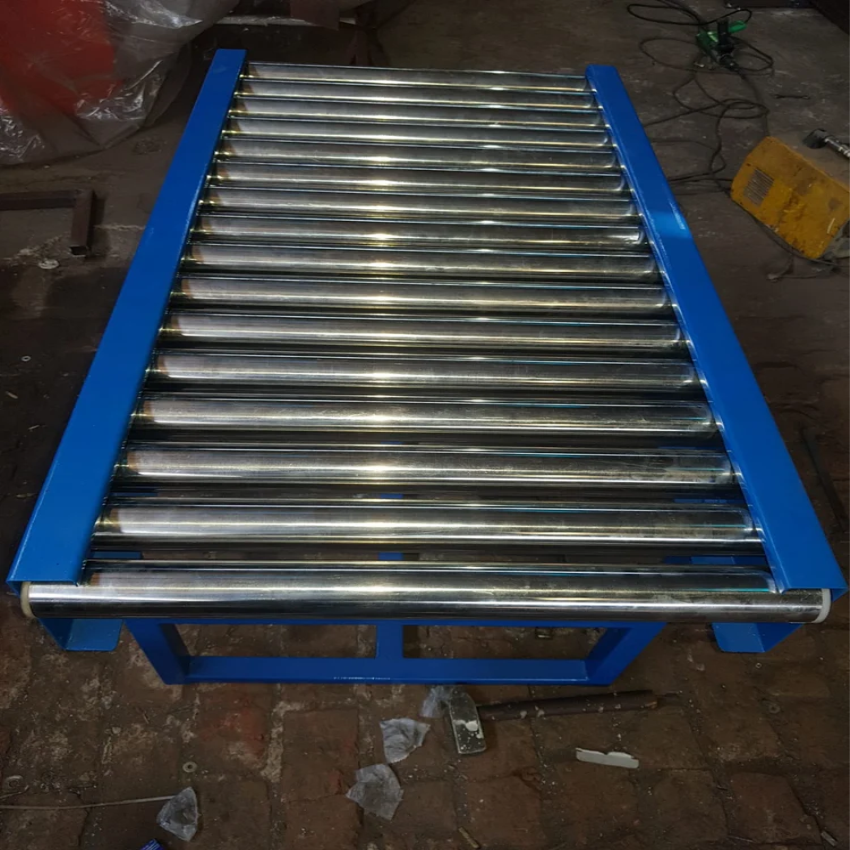 SS Mini Roller Conveyor, 25mm Diameter, 15 Feet