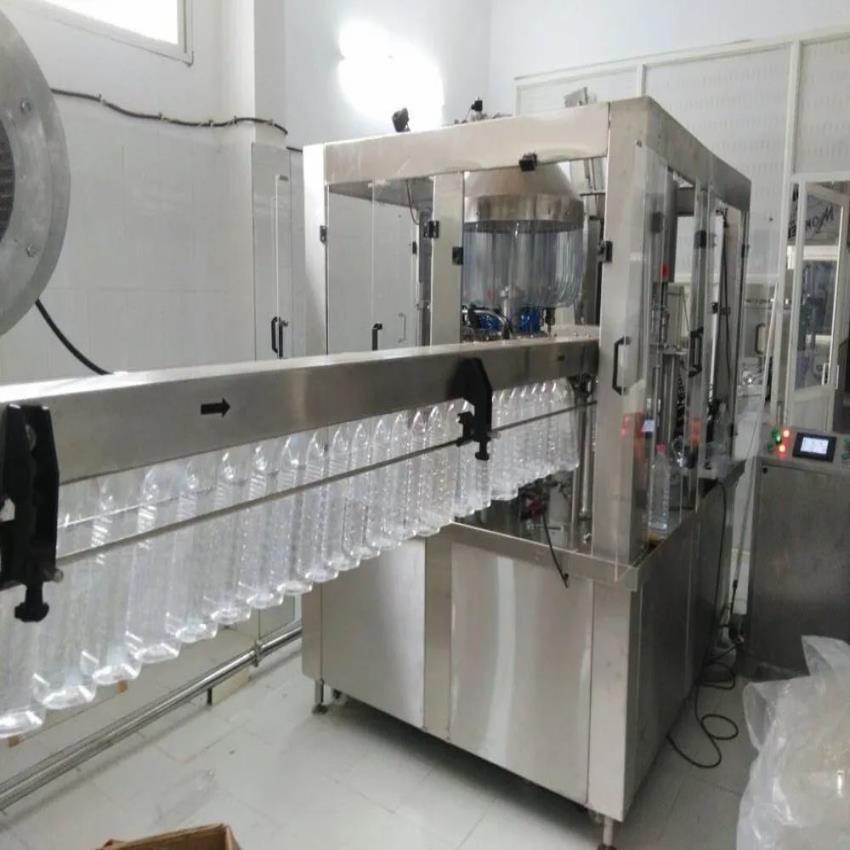 S.S. Drinking Water Bottling Machine