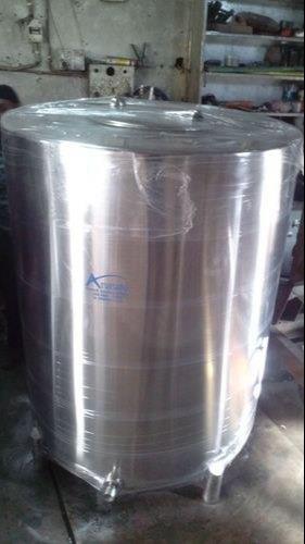 SS Water Storage Equipment