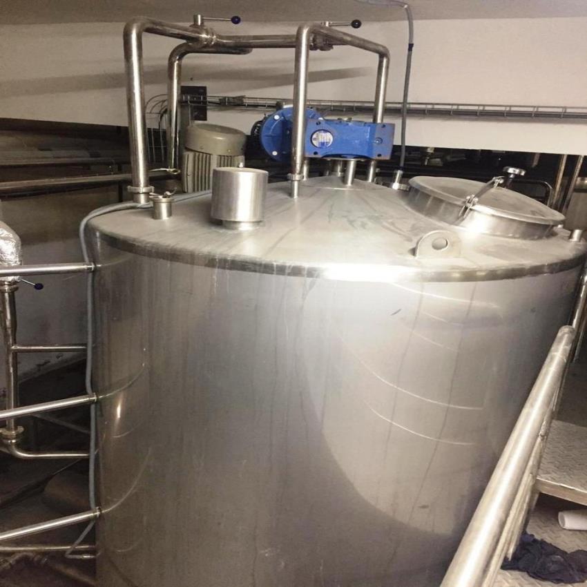 SS304 Vertical Milk Holding Tank