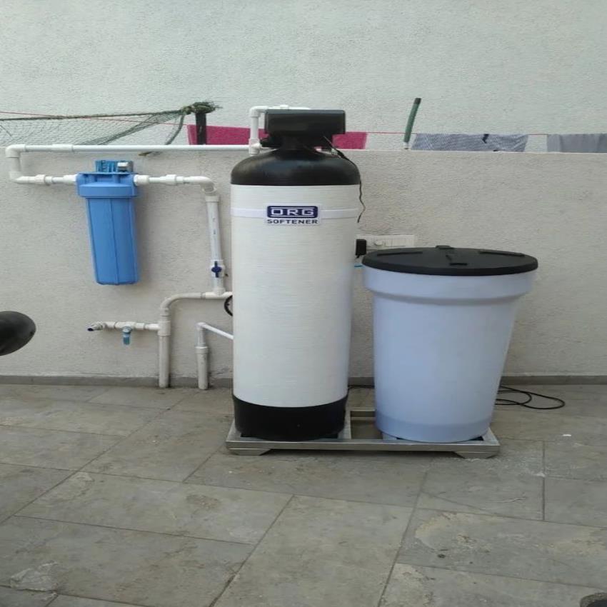 Stainless Steel 100 LPH Automatic Water Softener