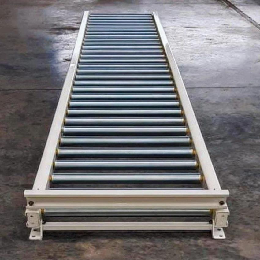 Stainless Steel Chain Box Conveyor, 50 Kg/Ft