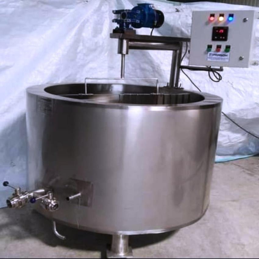 Stainless Steel Cheese Vats, 200-500 Liters