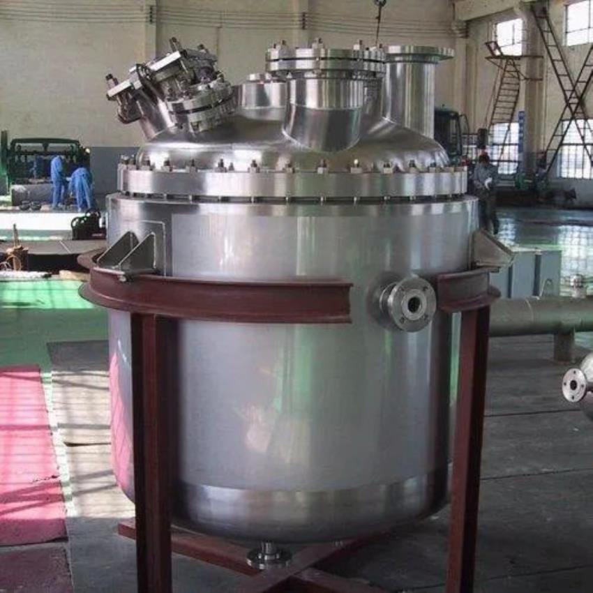 Vertical Stainless Steel Chemical Reactor