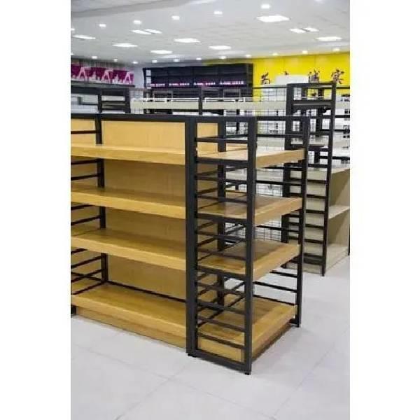 SS 304 Cloth Display Rack