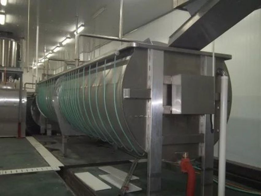 STAINLESS STEEL POULTRY CHILLER