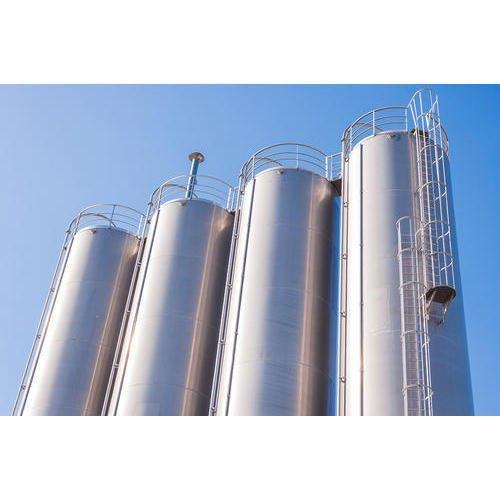 SS 304 Vertical Silo Tank