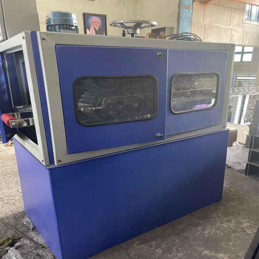 Standard Caterpillar Haul Machine