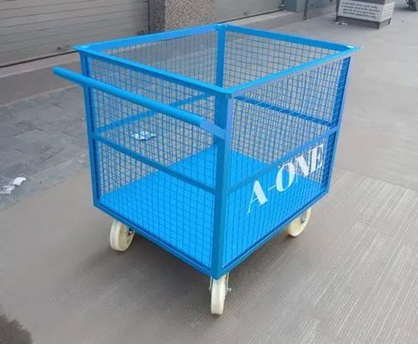 Steel Wire Mesh Cage Trolley, 400 Kg Capacity