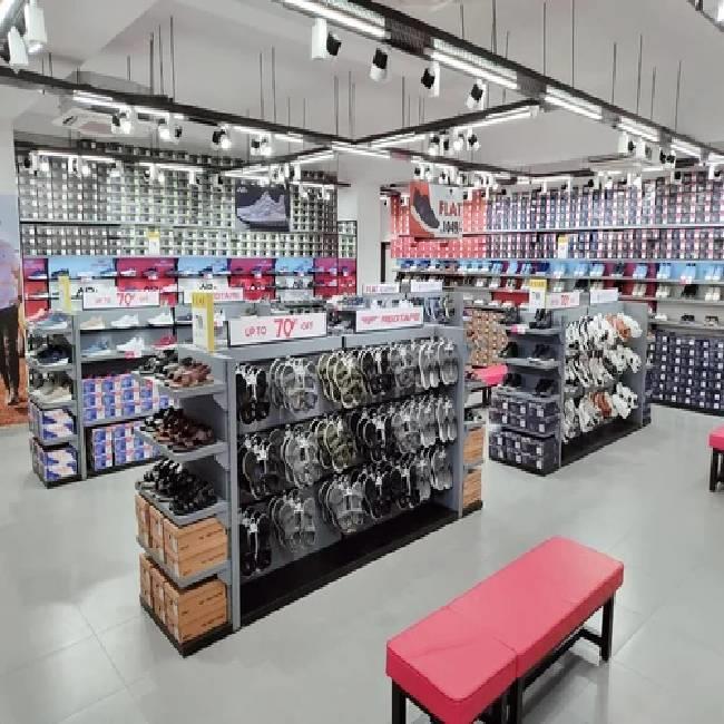 Steel Garment Display Rack